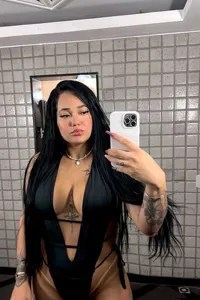 Acompanhante Jasmin sanches, oral babado sem capa, beijo na boca e faço anal.