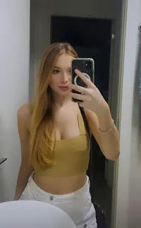 Acompanhante Lilly, ruiva branquinha e namoradinha
